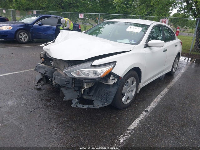 1N4AL3AP1HN364800 Nissan Altima 2.5 S
