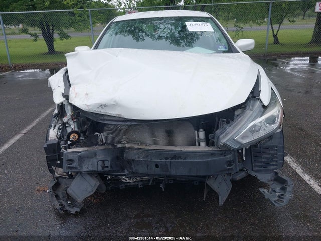 1N4AL3AP1HN364800 Nissan Altima 2.5 S