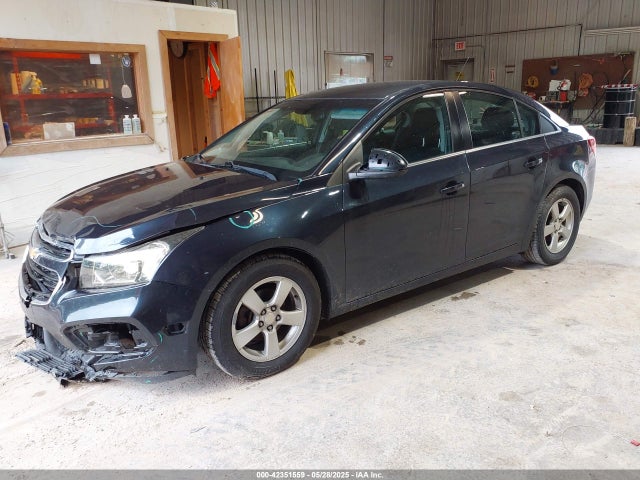 Chevrolet Cruze 1lt Auto 2015 1G1PC5SB4F7261187 Image 2