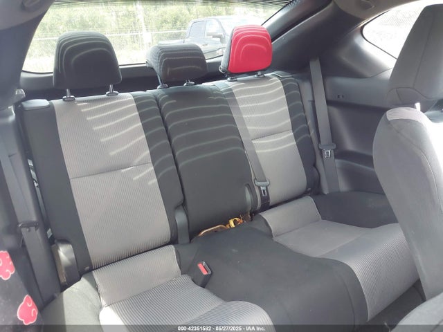 Scion Tc Release Series 10.0 2016 JTKJF5C77GJ020641 Image 8