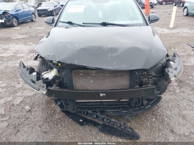 KMHD74LF5HU433060 Hyundai Elantra