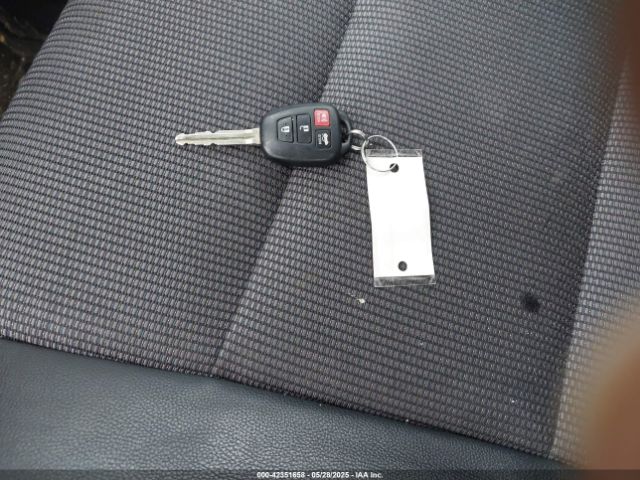2T1BURHE0FC361289 Toyota Corolla S Plus