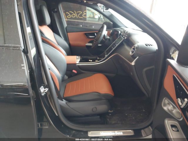 W1NKM4HB9PF029037 Mercedes-Benz m254