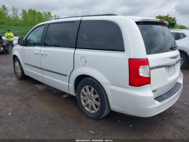 2014 CHRYSLER TOWN & COUNTRY 2C4RC1BG0ER255596 Photo 2