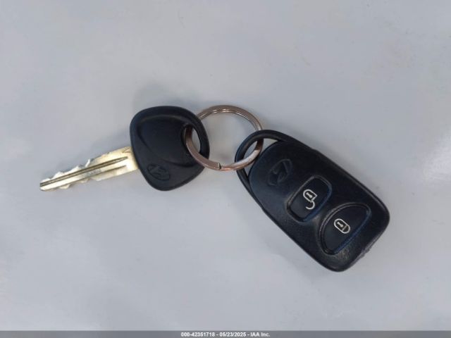 2010 HYUNDAI ACCENT KMHCN4ACXAU405559 Photo 10