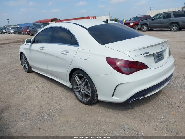 WDDSJ4EB7HN422567 Mercedes-Benz 2017