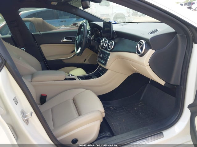 WDDSJ4EB7HN422567 Mercedes-Benz 2017