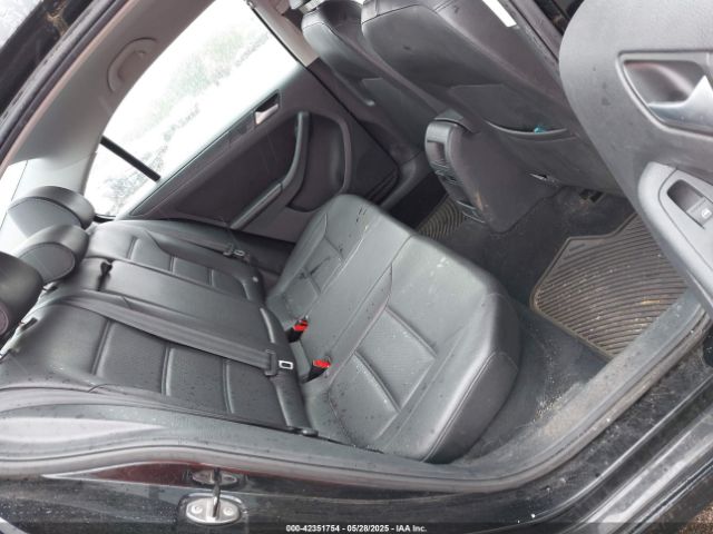 3VWD17AJ4EM241902 Volkswagen Jetta 1.8t Se