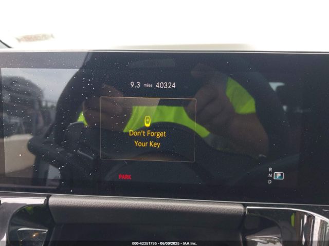 2022 MERCEDES-BENZ AMG GLA 45 W1N4N5DB6NJ345457 Photo 6