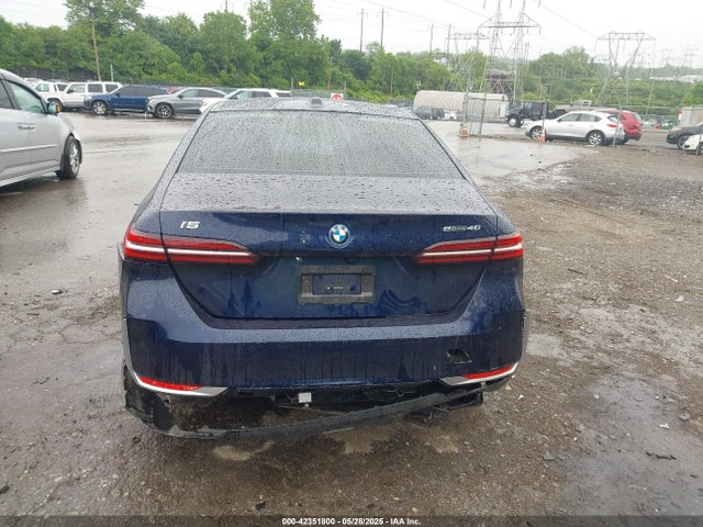 WBY33FK00RCP59374 BMW i5