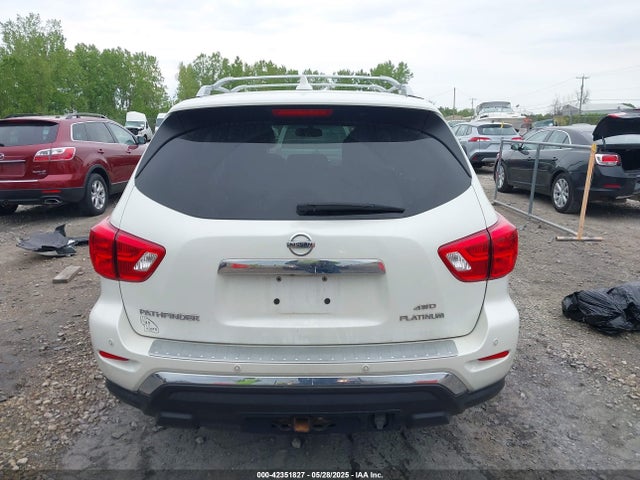 Nissan 2019 2019 5N1DR2MM5KC617570 Image 16
