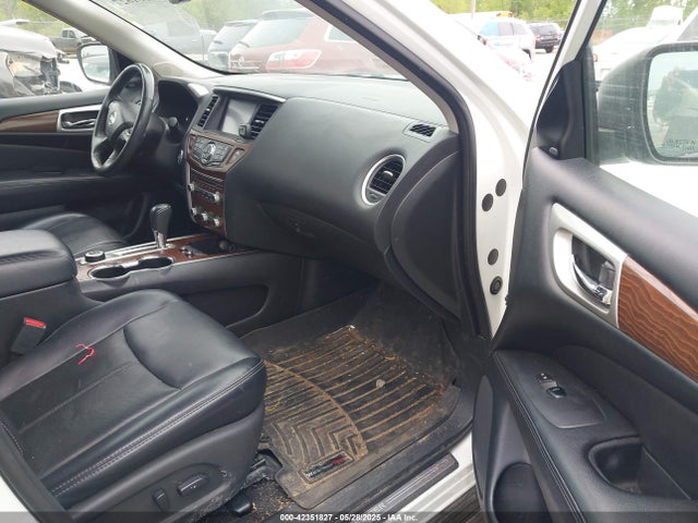 Nissan 2019 2019 5N1DR2MM5KC617570 Image 5