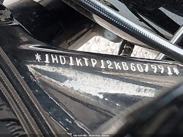 2019 HARLEY-DAVIDSON FLTRXS 1HD1KTP12KB607991 Photo 9