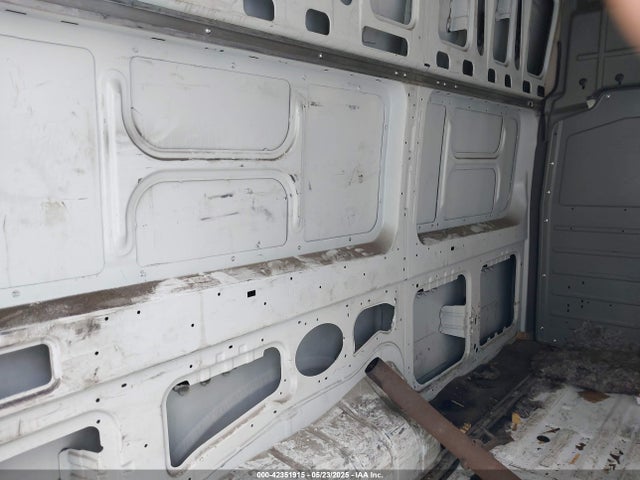 1N6AF0LY8JN809512 Nissan Nv Cargo Nv3500 Hd S V8