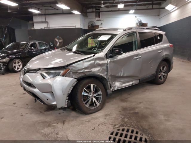 2T3RFREV3HW643464 Toyota Rav4 Xle