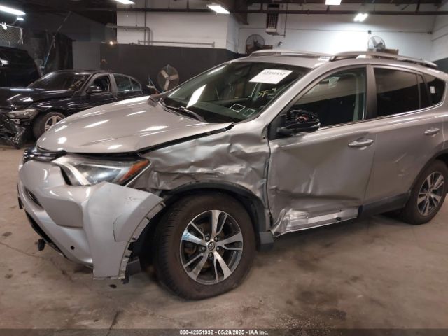 2T3RFREV3HW643464 Toyota Rav4 Xle