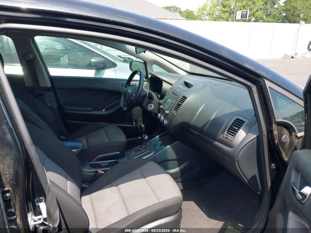 KNAFX4A80G5546678 KIA FORTE EX