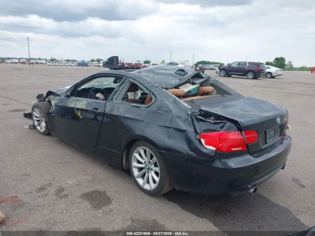 2011 BMW 335I WBAKF9C54BE262075 Photo 2