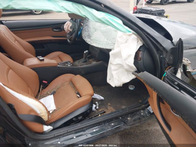 2011 BMW 335I WBAKF9C54BE262075 Photo 4