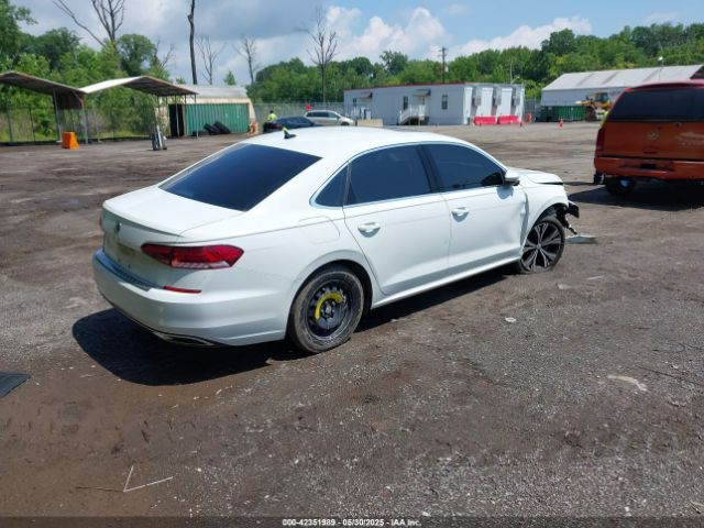 2022 VOLKSWAGEN PASSAT 1VWSA7A36NC001874 Photo 3