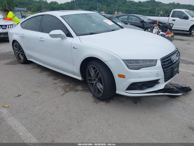 2016 AUDI A7 WAU2GAFC4GN188480 Photo 0