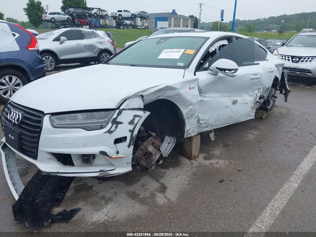 2016 AUDI A7 WAU2GAFC4GN188480 Photo 5