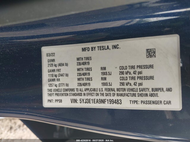 5YJ3E1EA9NF199483 Tesla 2022