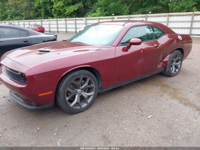 2C3CDZAG4JH258685 Dodge Challenger Sxt Plus