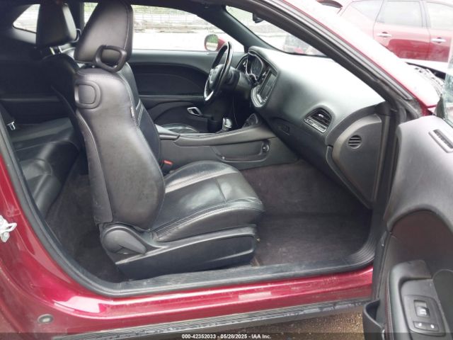 2C3CDZAG4JH258685 Dodge Challenger Sxt Plus