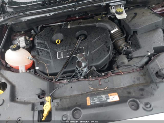 2019 LINCOLN MKC 5LMCJ3C97KUL09992 Photo 9