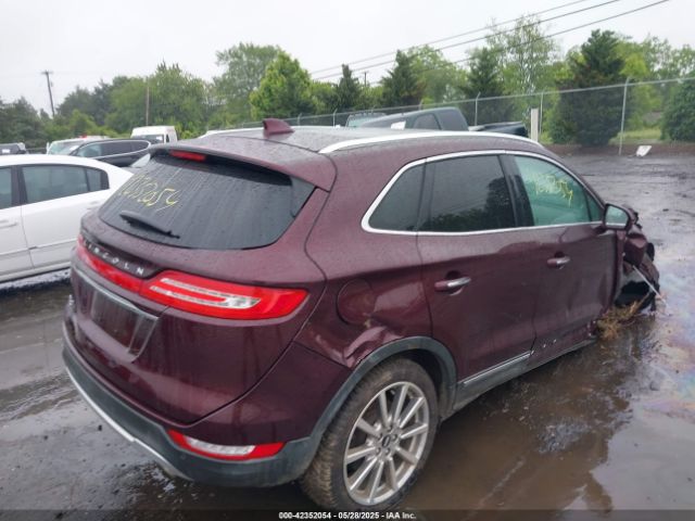 2019 LINCOLN MKC 5LMCJ3C97KUL09992 Photo 3