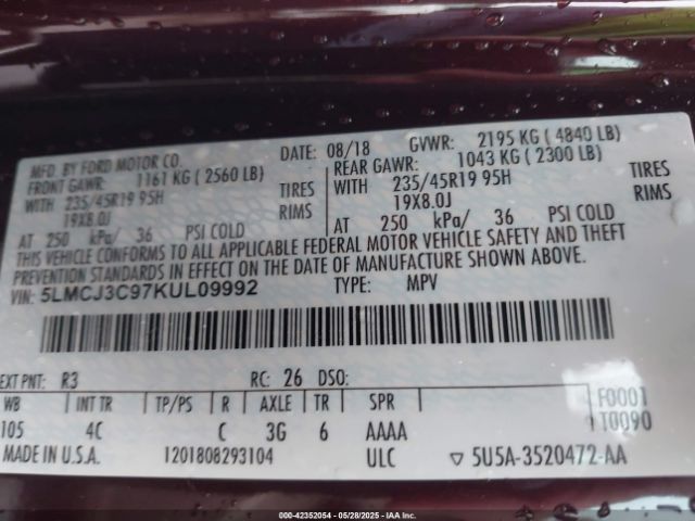 2019 LINCOLN MKC 5LMCJ3C97KUL09992 Photo 8