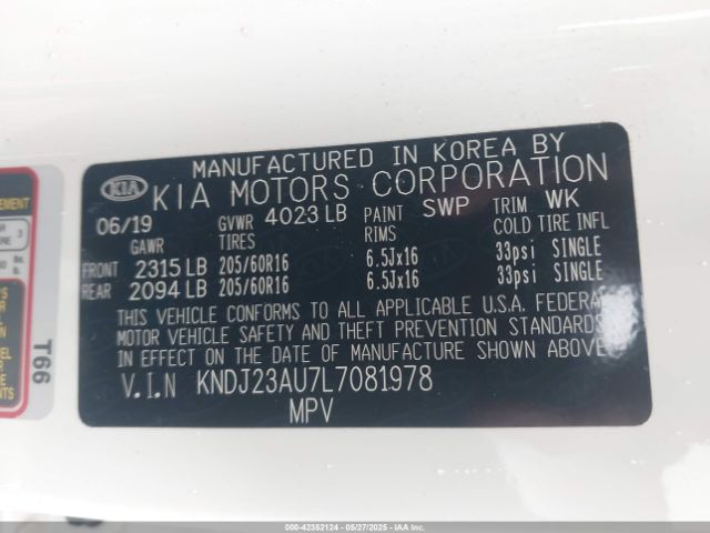 KNDJ23AU7L7081978 KIA SOUL LX