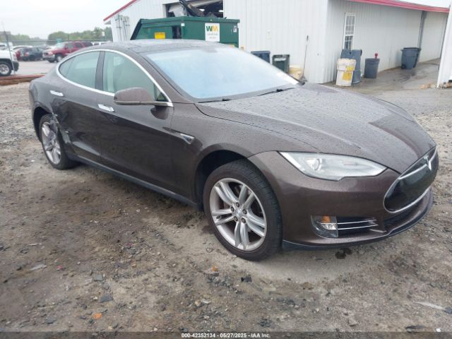 2013 TESLA MODEL S 5YJSA1CG0DFP14013