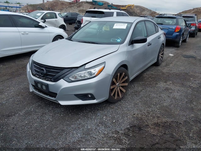 1N4AL3AP2HN348735 Nissan Altima 2.5 S