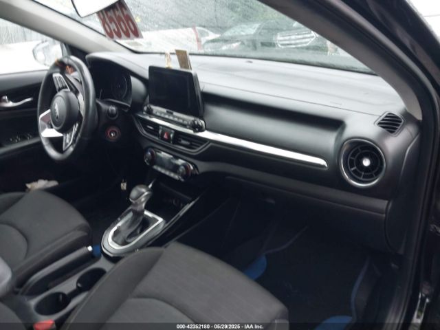 3KPF34AD2KE034073 KIA FORTE S