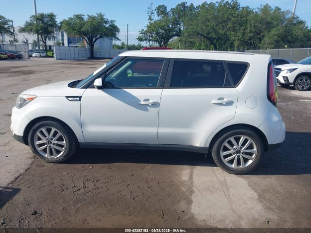 KNDJP3A55H7447289 KIA SOUL +