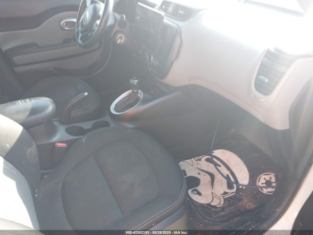 KNDJP3A55H7447289 KIA SOUL +