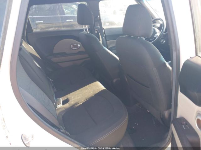 KNDJP3A55H7447289 KIA SOUL +