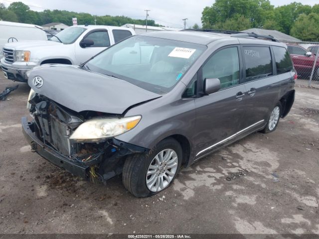 2011 TOYOTA SIENNA 5TDYK3DC1BS129612 Photo 1
