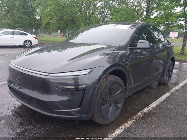 2026 TESLA MODEL Y 7SAYGDEE6TF325724 Photo 1