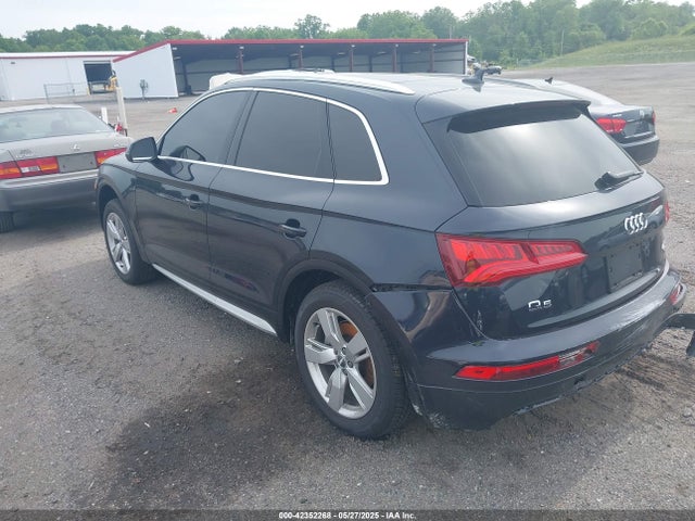 2018 AUDI Q5 WA1BNAFY5J2162641 Photo 2