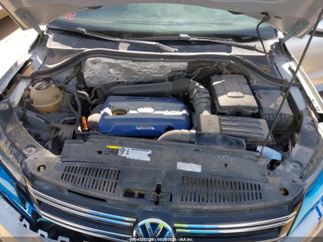 2016 VOLKSWAGEN TIGUAN WVGAV7AX9GW567790 Photo 9