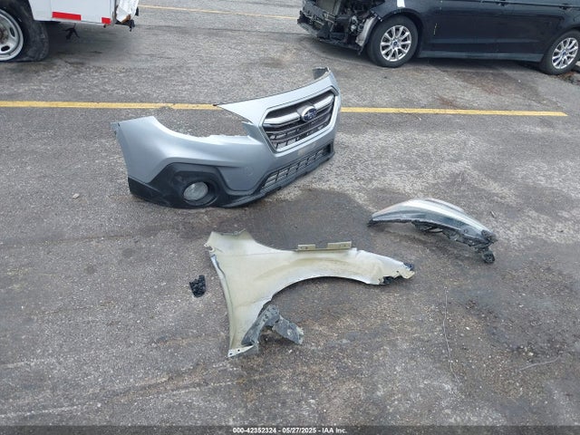 4S4BSAFC7J3336279 Subaru u5