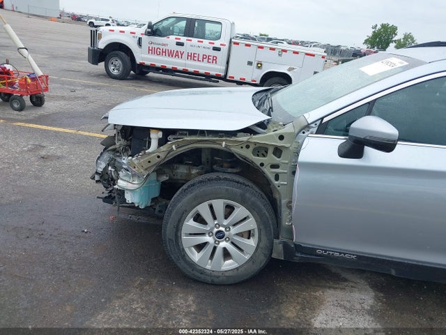 4S4BSAFC7J3336279 Subaru u5