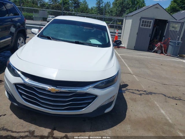 1G1ZD5ST0KF104979 Chevrolet MALIBU LT