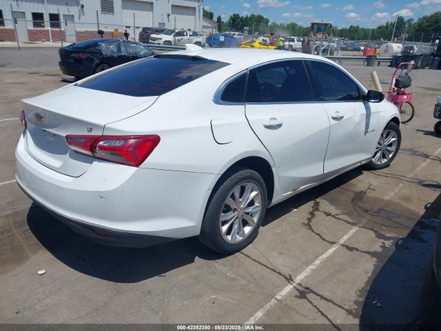 1G1ZD5ST0KF104979 Chevrolet MALIBU LT