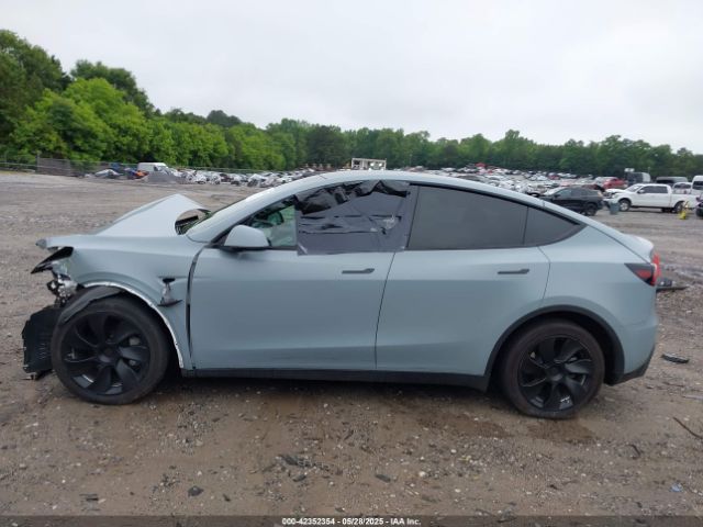 7SAYGDEE6PF685422 Tesla 2023