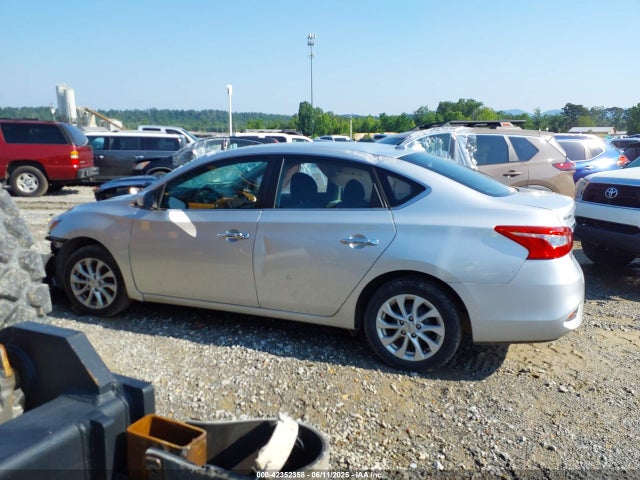 3N1AB7AP8KY284265 Nissan 2019