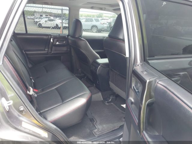 2018 TOYOTA 4RUNNER JTEBU5JR7J5588342 Photo 7